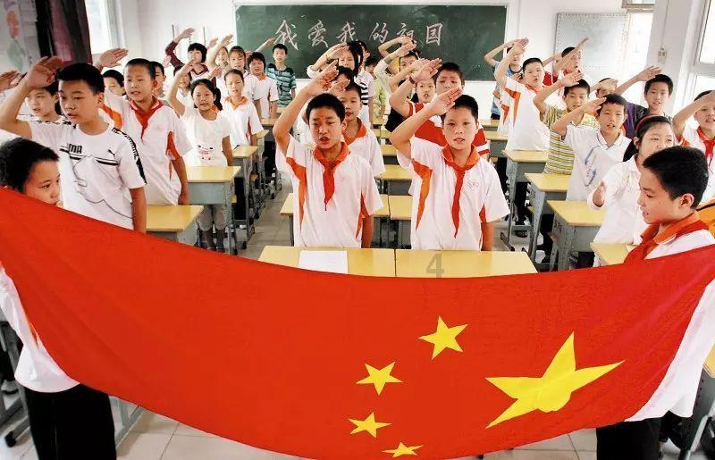 期末评语“神仙打架”!老师们实力宠娃