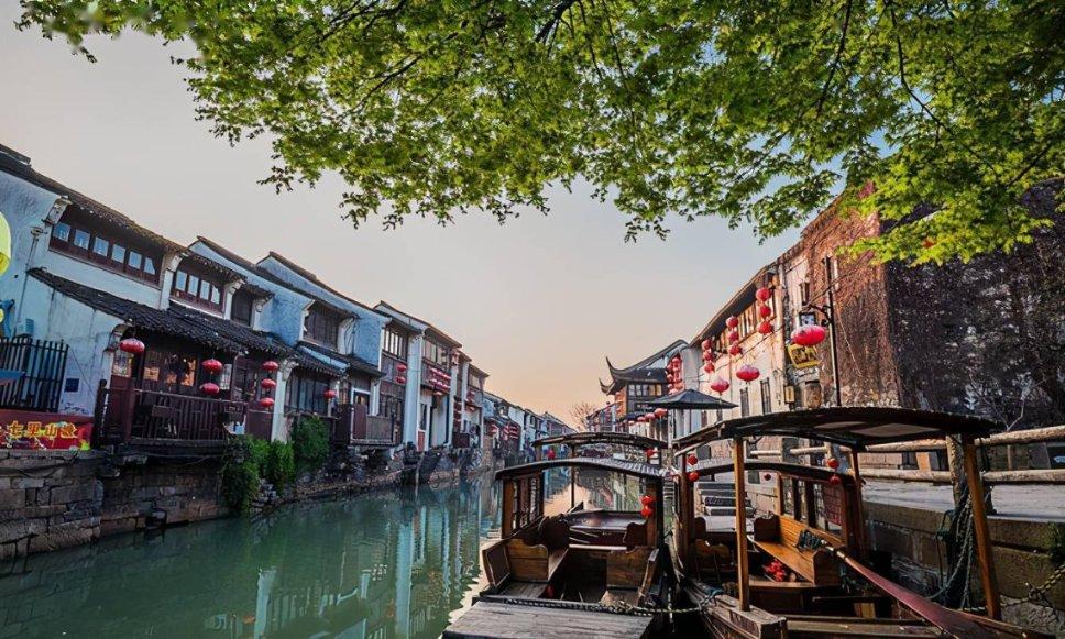 冯白驹:解放海南时立下大功,给予上将都不高,为何突然销声匿迹